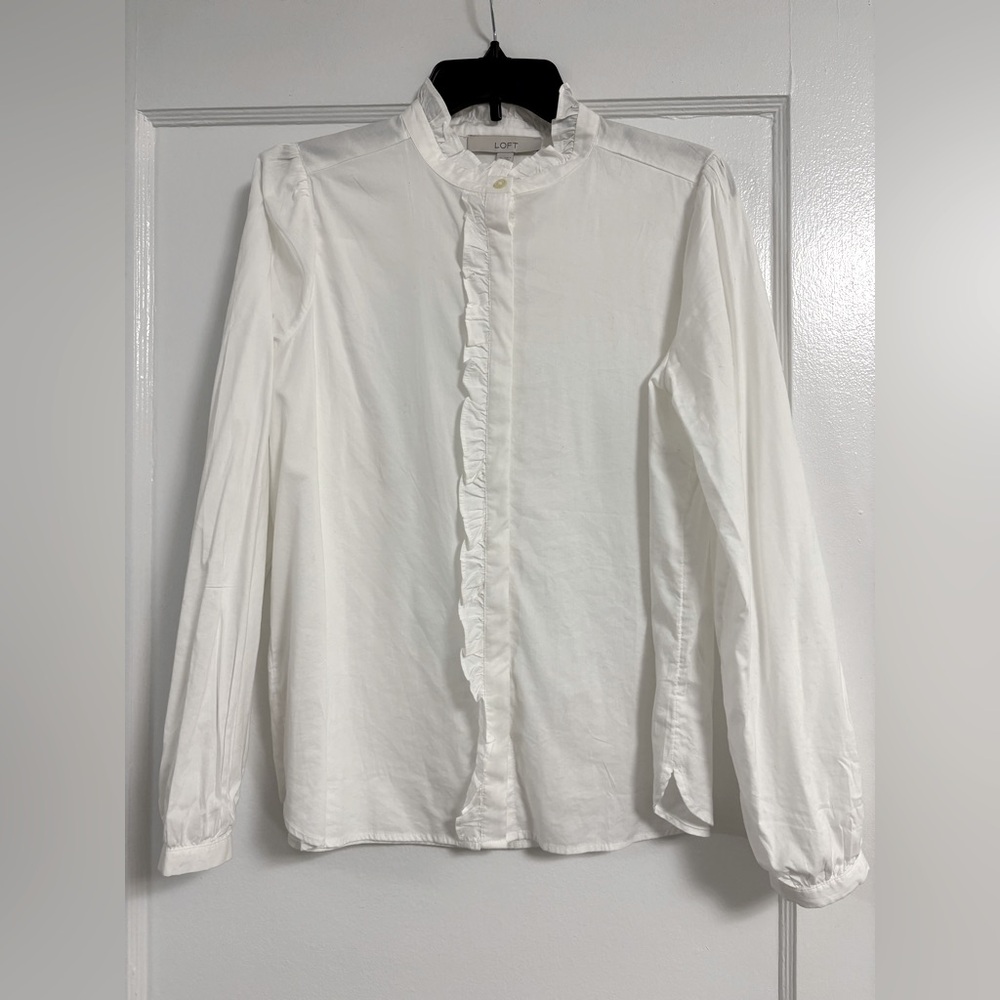 NWT LOFT Ruffle White Cotton Long Sleeve Button Front Blouse Top Size medium